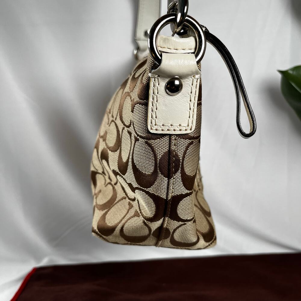 COACH Floral Daisy Bleeker Signature Monogram Y2K Vintage Shoulder Bag - Picture 9 of 10